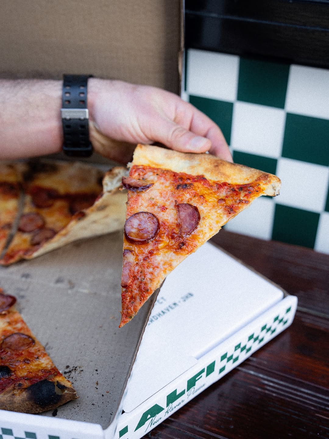 Alfi Pizza: appetizing, high-quality food photography