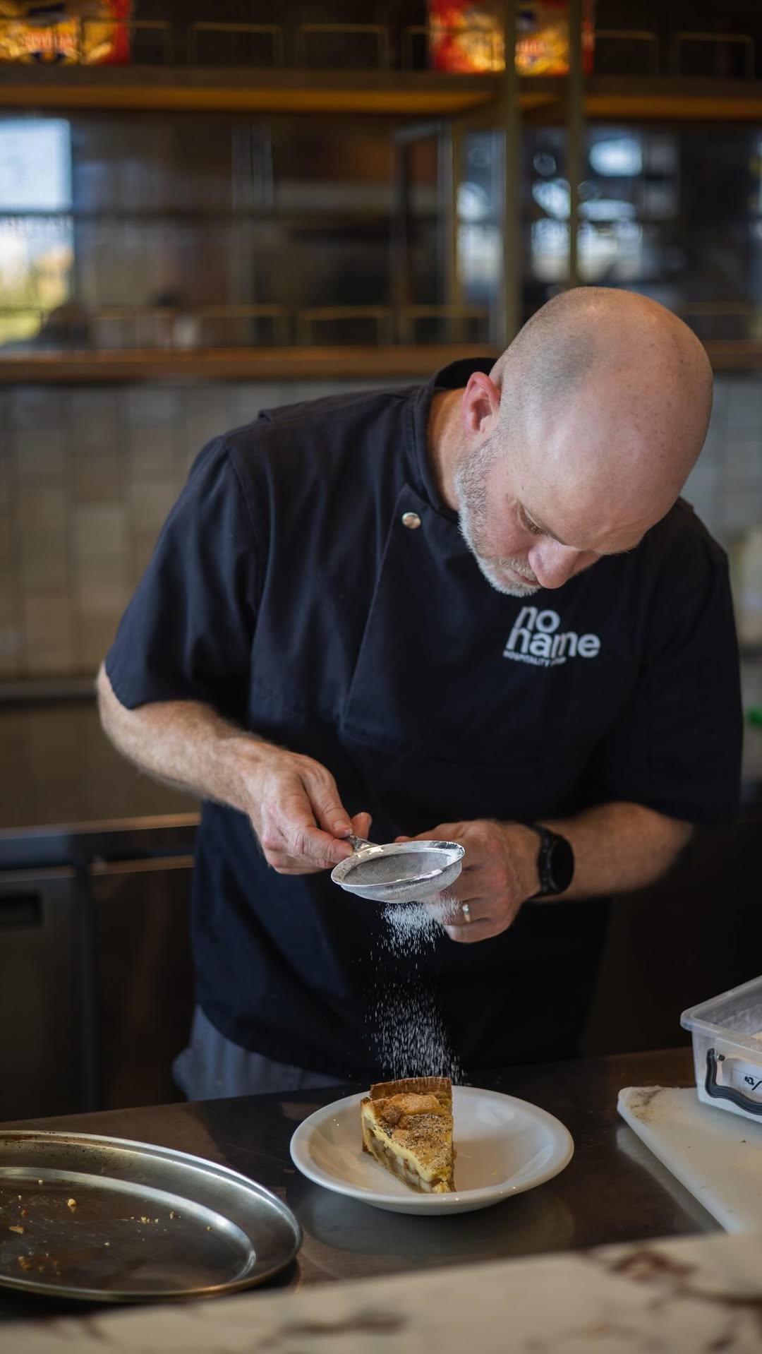 KIKI: professional photo of chef preparing food