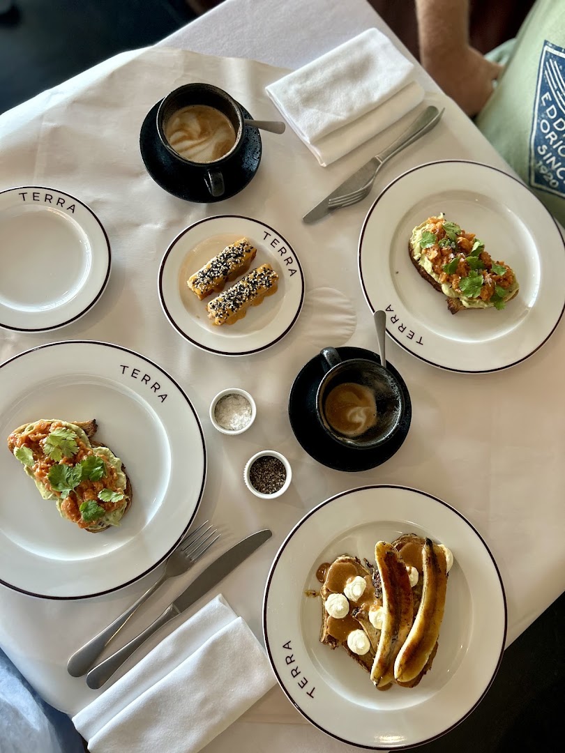 TERRA: appetizing, high-quality breakfast spread