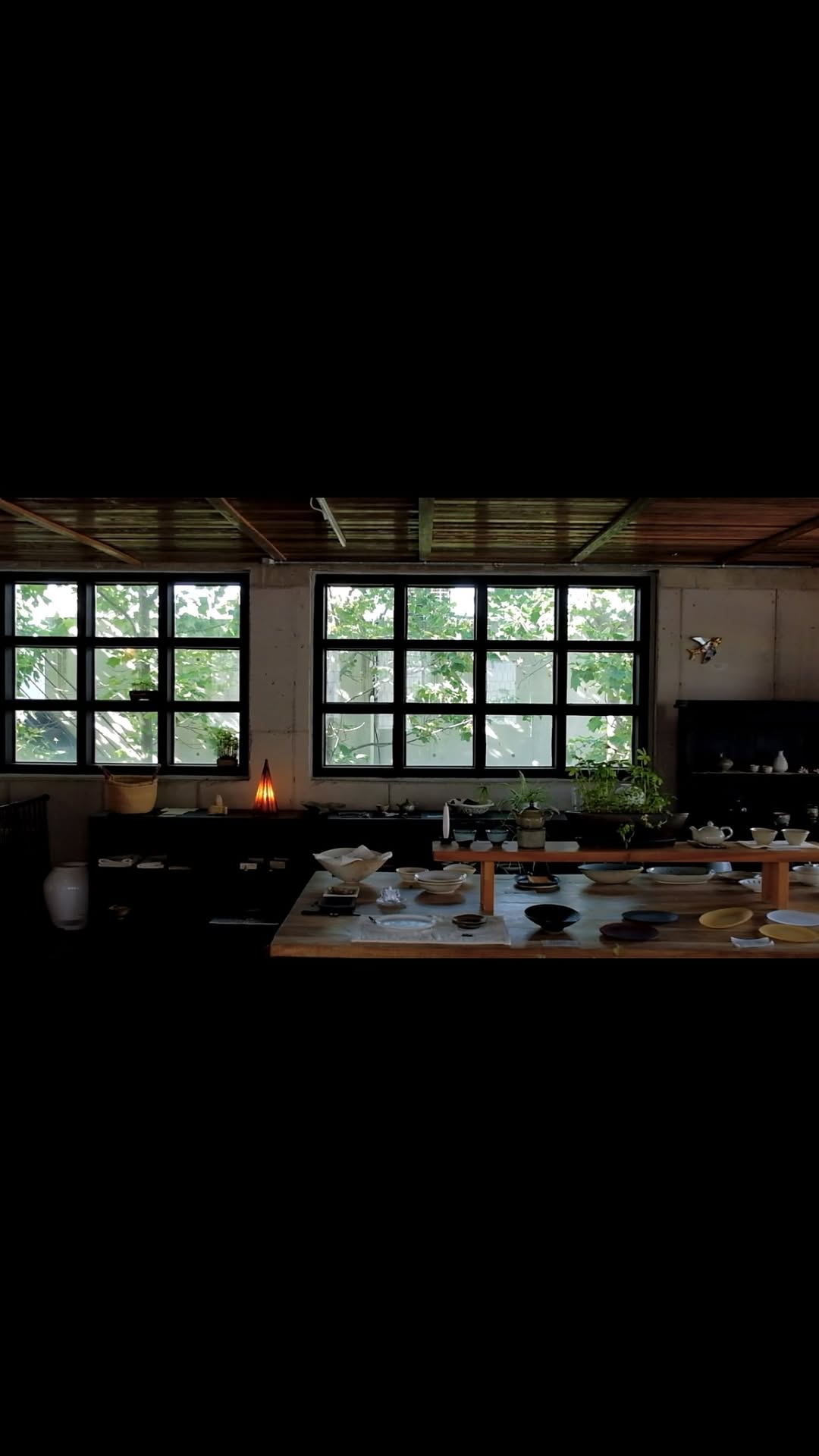Mosska: atmospheric and clear shop interior