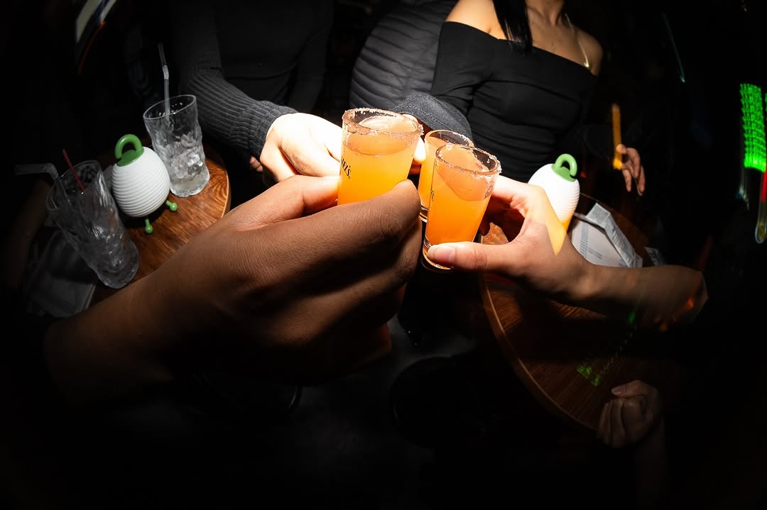 Oops: lively bar atmosphere well