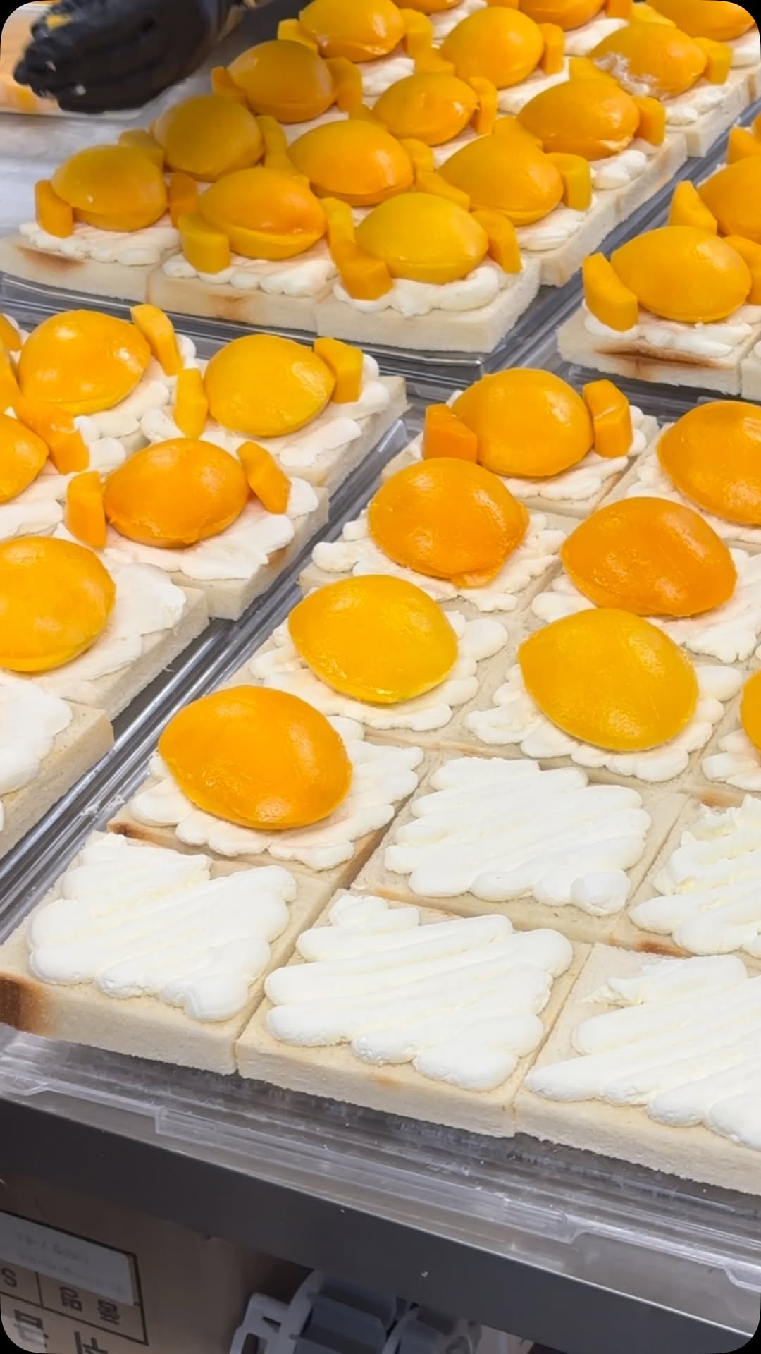 Ichinisando: appetizing photo of food items