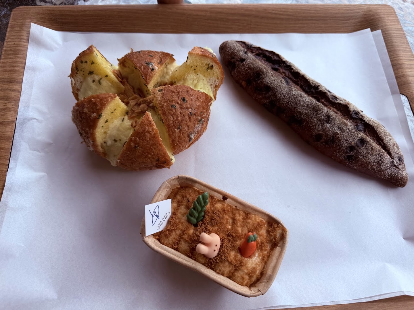Long Beach Coffee & Bread: appetizing, high-quality food photography