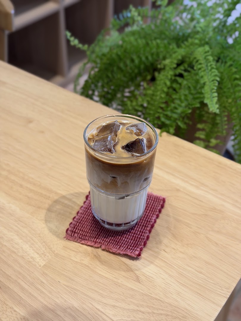Napul Coffee House: high quality photo of coffee