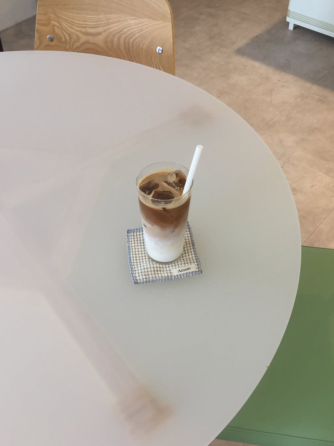 Doasi: clean aesthetic drink photo