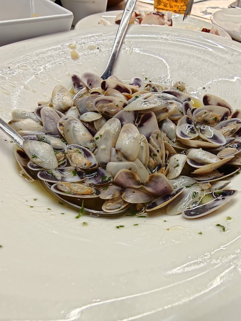 Bar Las Chapas: appetizing photo of served dish