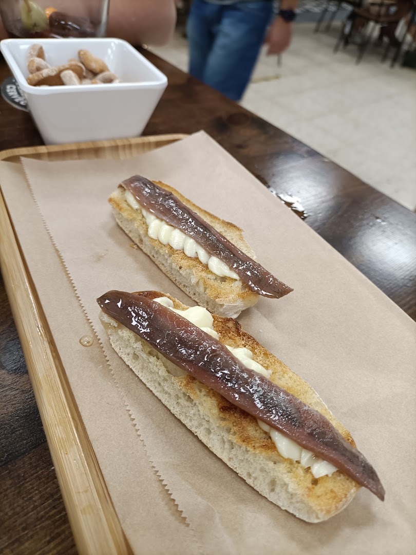 La Kioska: appetizing photo of bar food