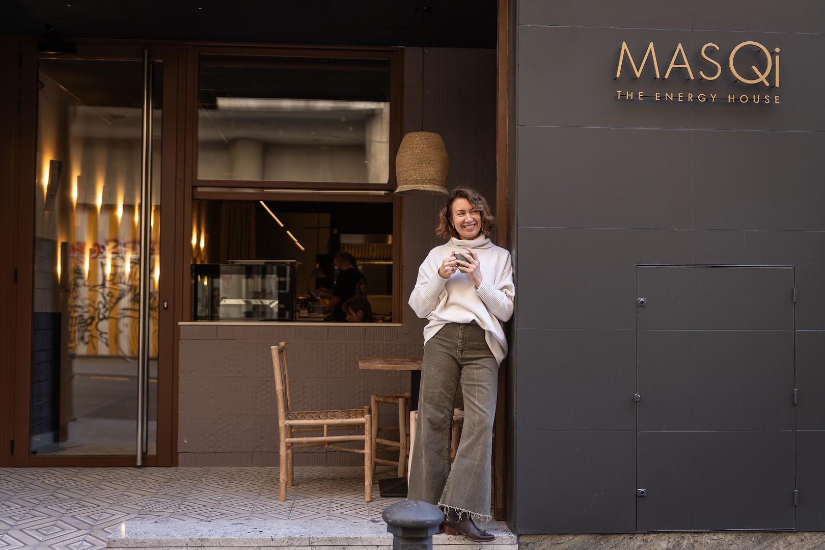 MasQi: professional, inviting, and clear branding