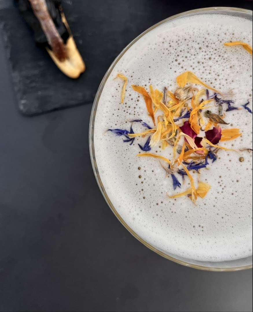 Hola Terraza Bar: high quality, appealing cocktail photo