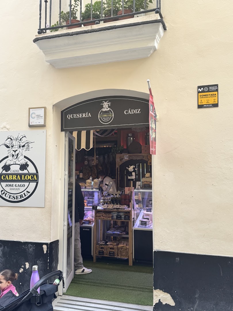 La Cabra Loca: clear storefront showing shop interior