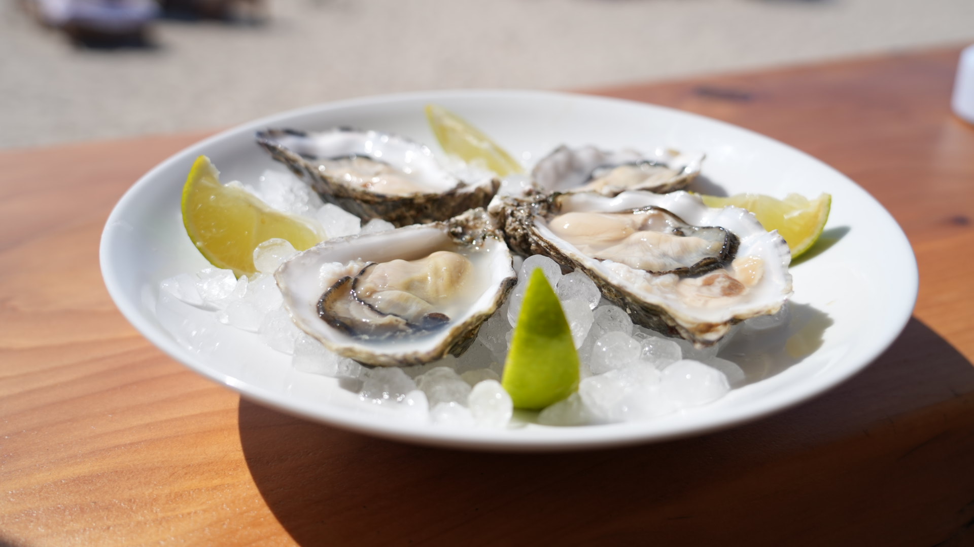 Briss: appetizing, high-quality food photography