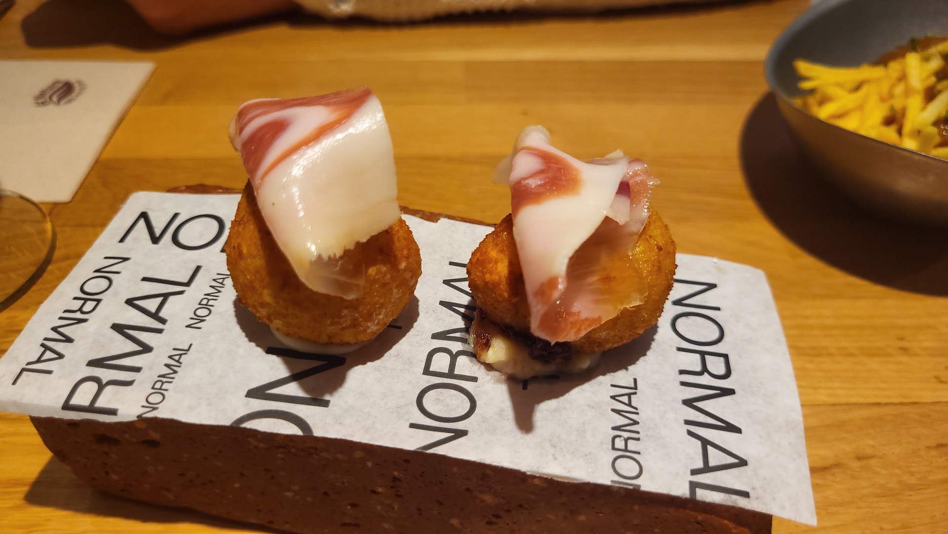 Bar Normal: appetizing food photo for bar
