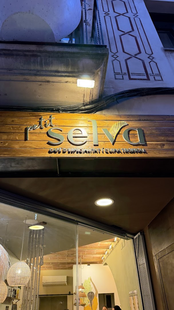 Petit Selva: clear exterior shot of venue