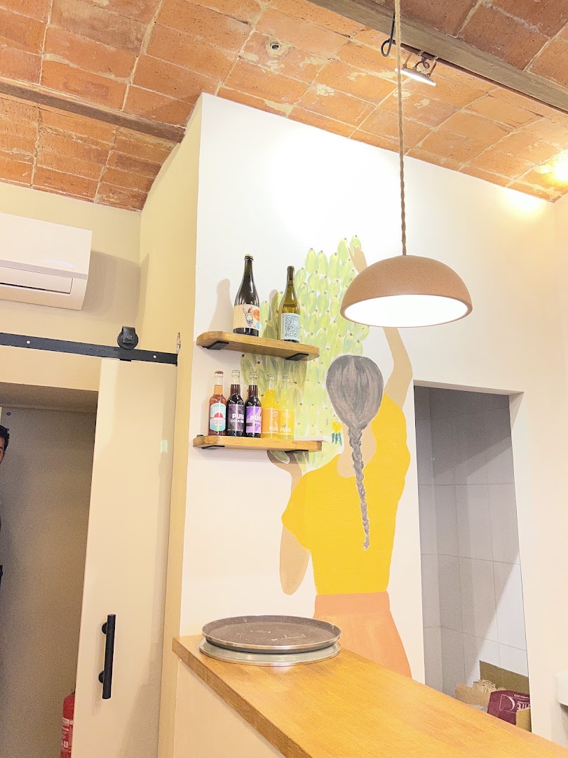 Petit Selva: restaurant interior and atmosphere