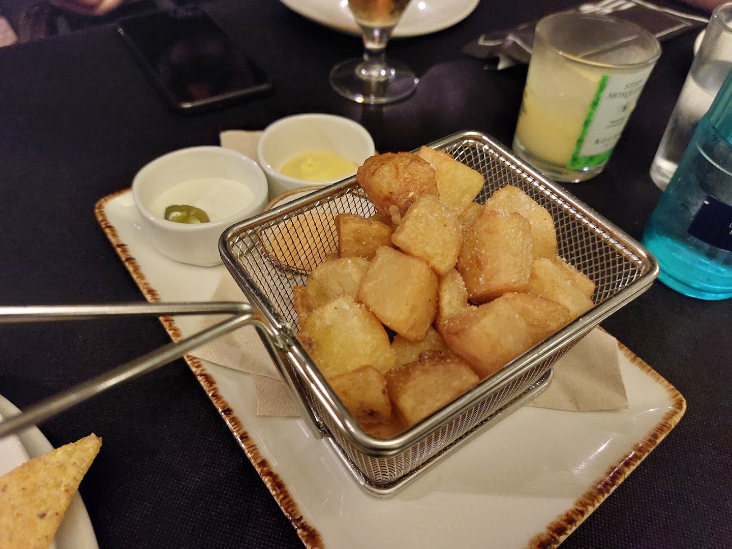 River Girona: appetizing photo of bar food