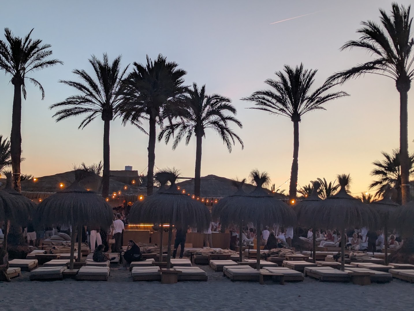 Beachouse Ibiza: beautiful atmosphere and venue setting