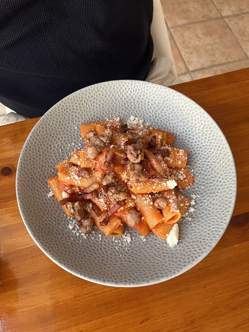 Yenuina: appetizing, high-quality food photo
