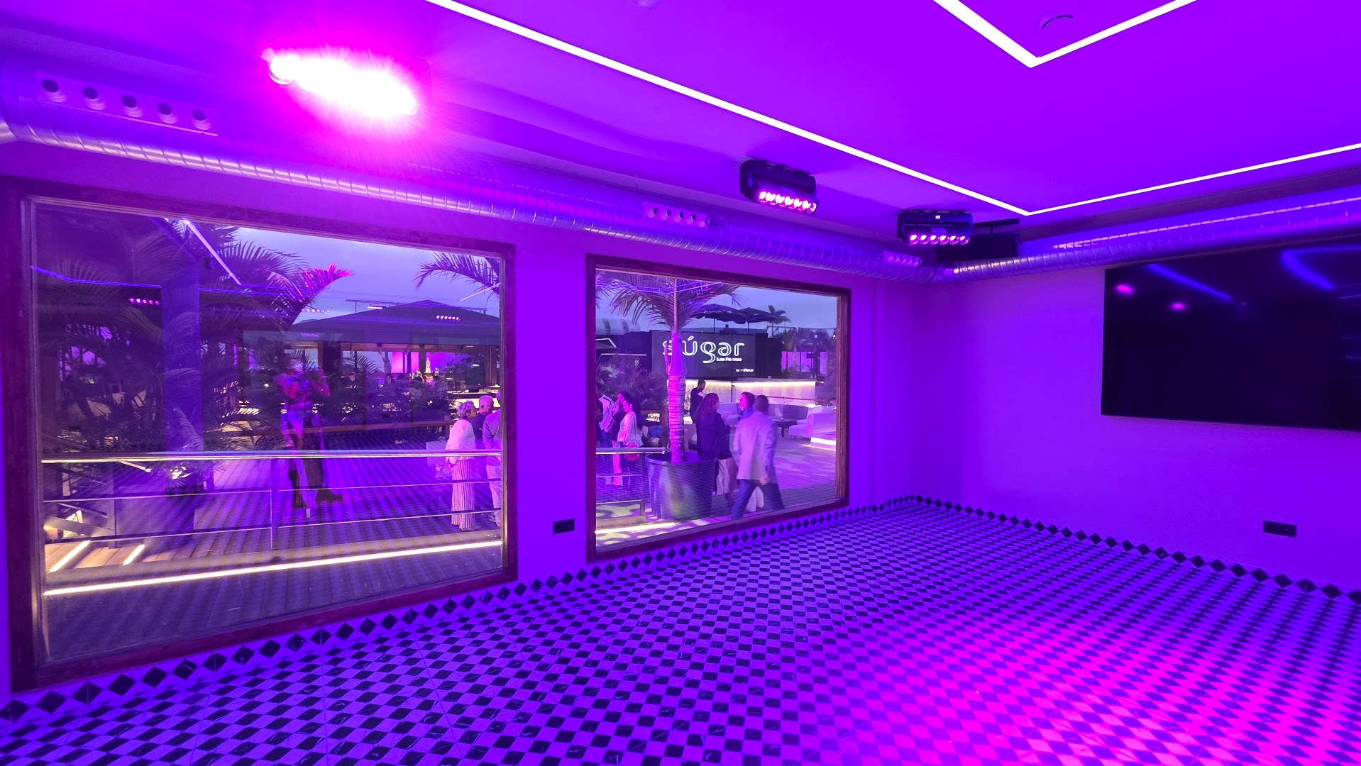 Súgar: venue interior and atmosphere