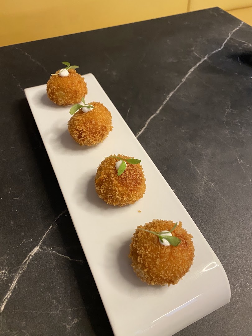 Vistara: appetizing, high-quality food photography