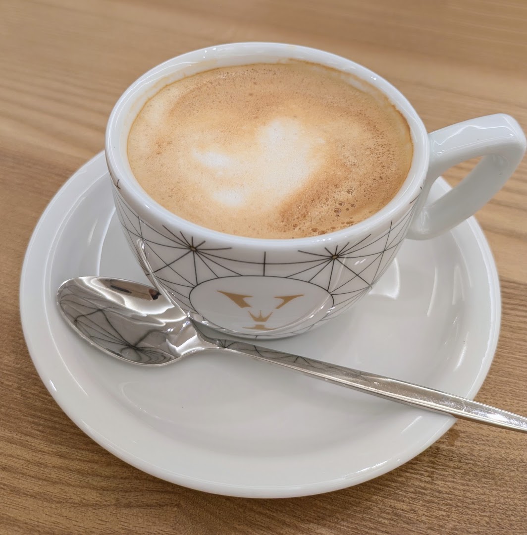 Yeray Reyes Mercado Central: appetizing photo of coffee