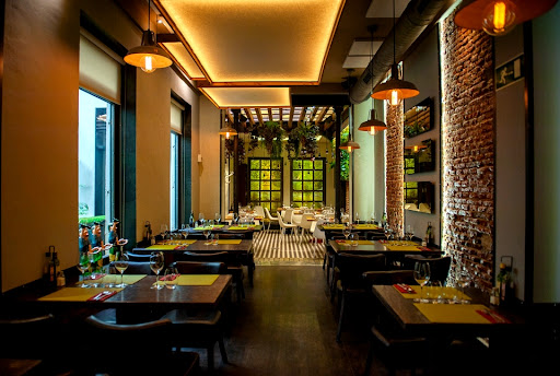 La Charca: professional interior shot of restaurant