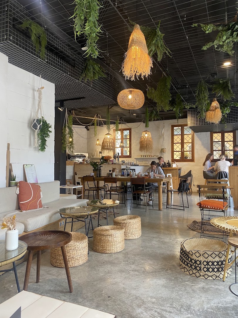 MAGÍ: inviting and professional interior shot