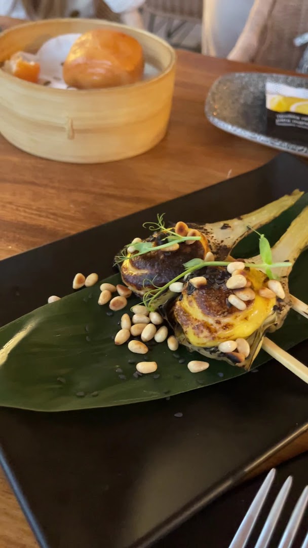Kon-Tiki: appetizing, high-quality food photography