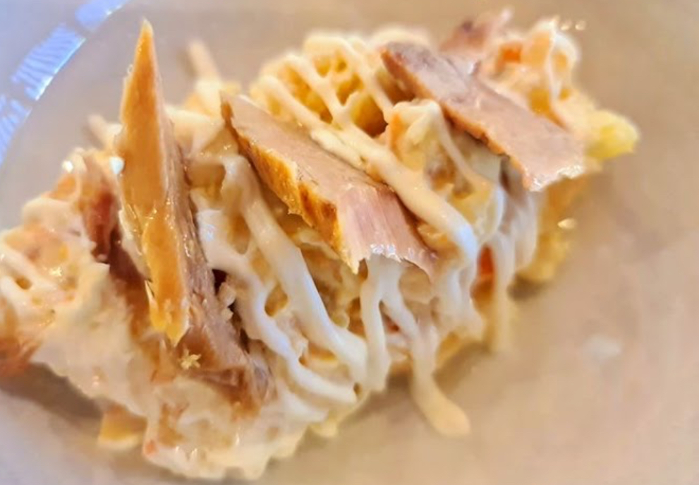 Amorío: appetizing close-up of food dish