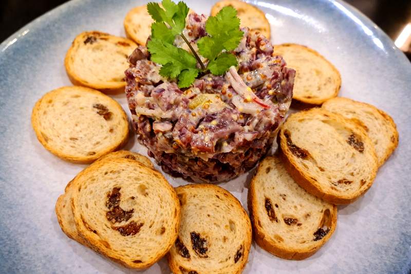 Comté Vinoteca: appetizing, high-quality food photography