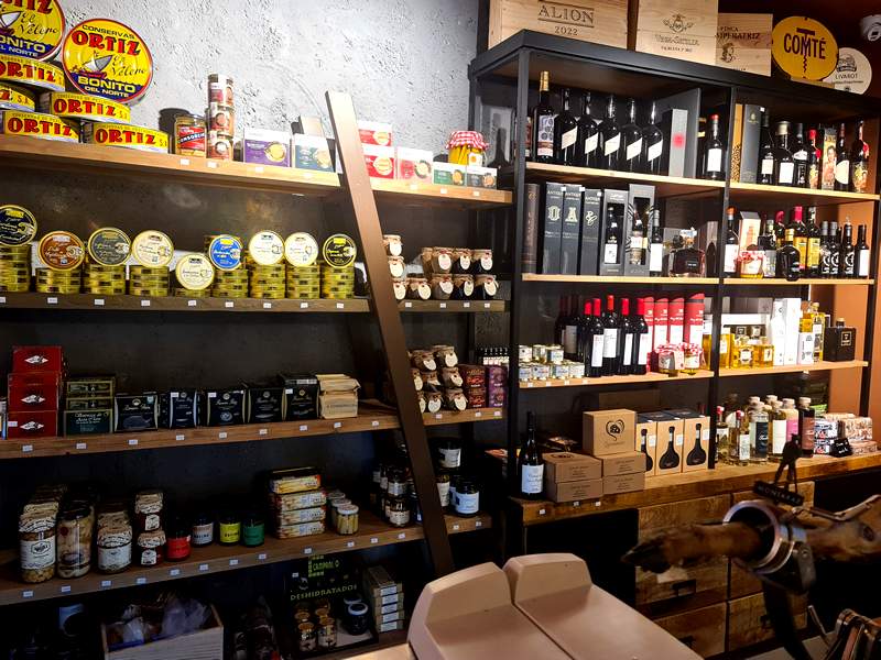Comté Vinoteca: venue products and atmosphere
