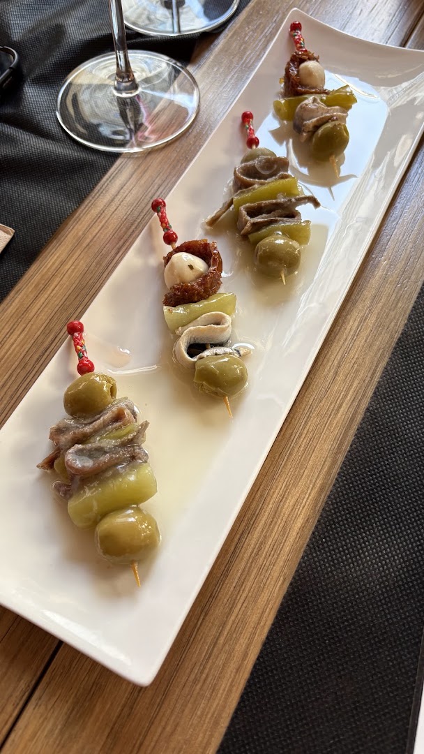 Comté Vinoteca: appetizing photo of bar snacks