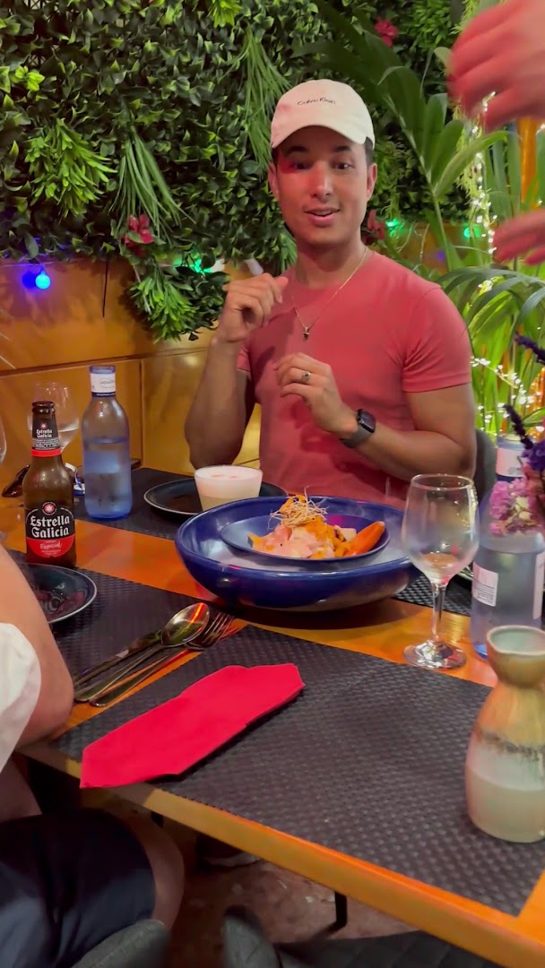 Casa Perú Beach Sitges: atmosphere and food clearly