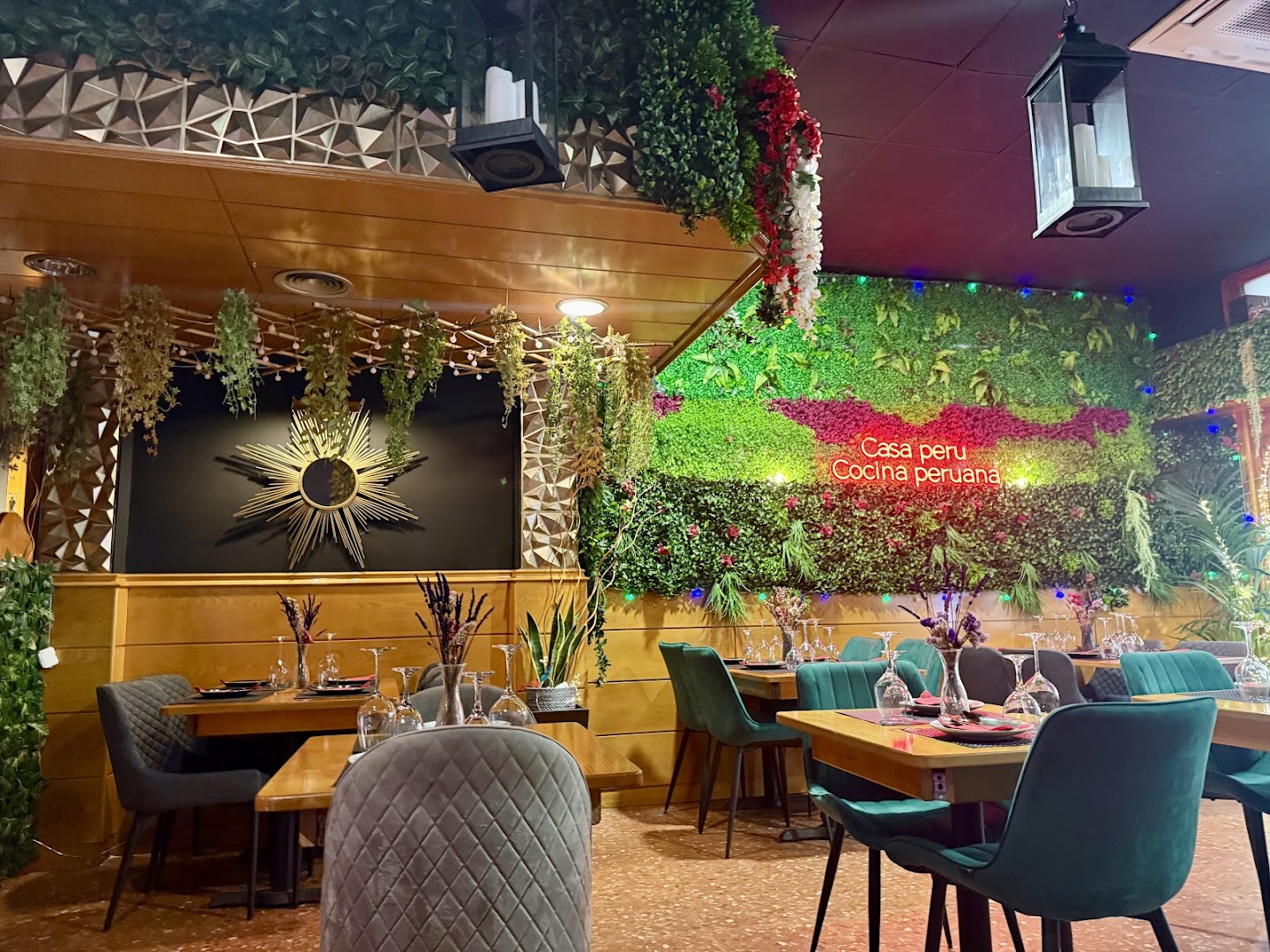 Casa Perú Beach Sitges: attractive interior and inviting atmosphere