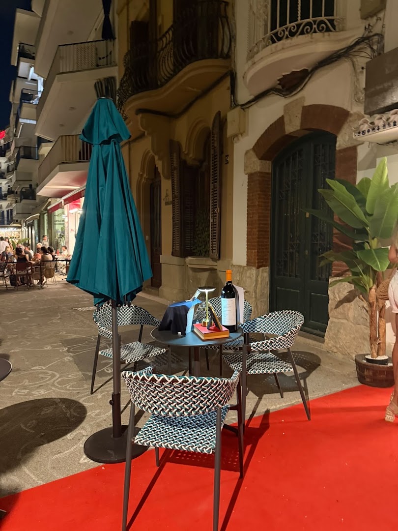 La Sed: inviting terrace atmosphere and seating
