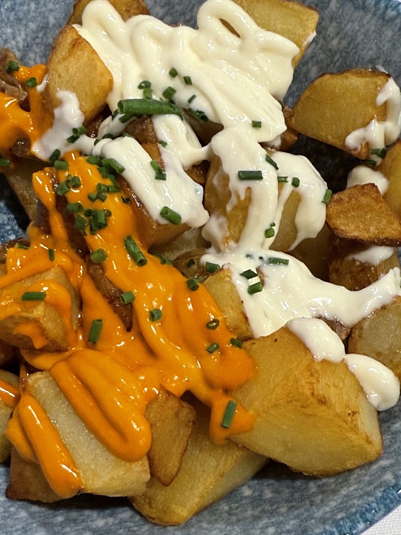 Vinomio: appetizing photo of restaurant food