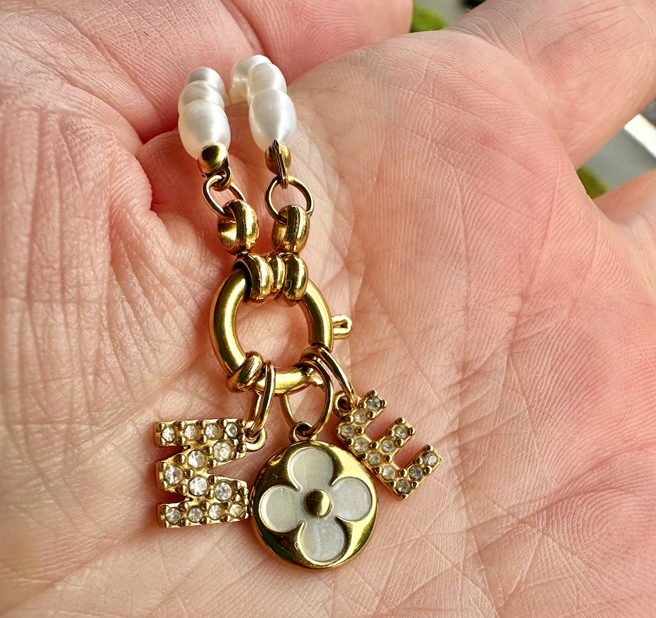 Blanca Romeo Jewelry: clear, professional product photography