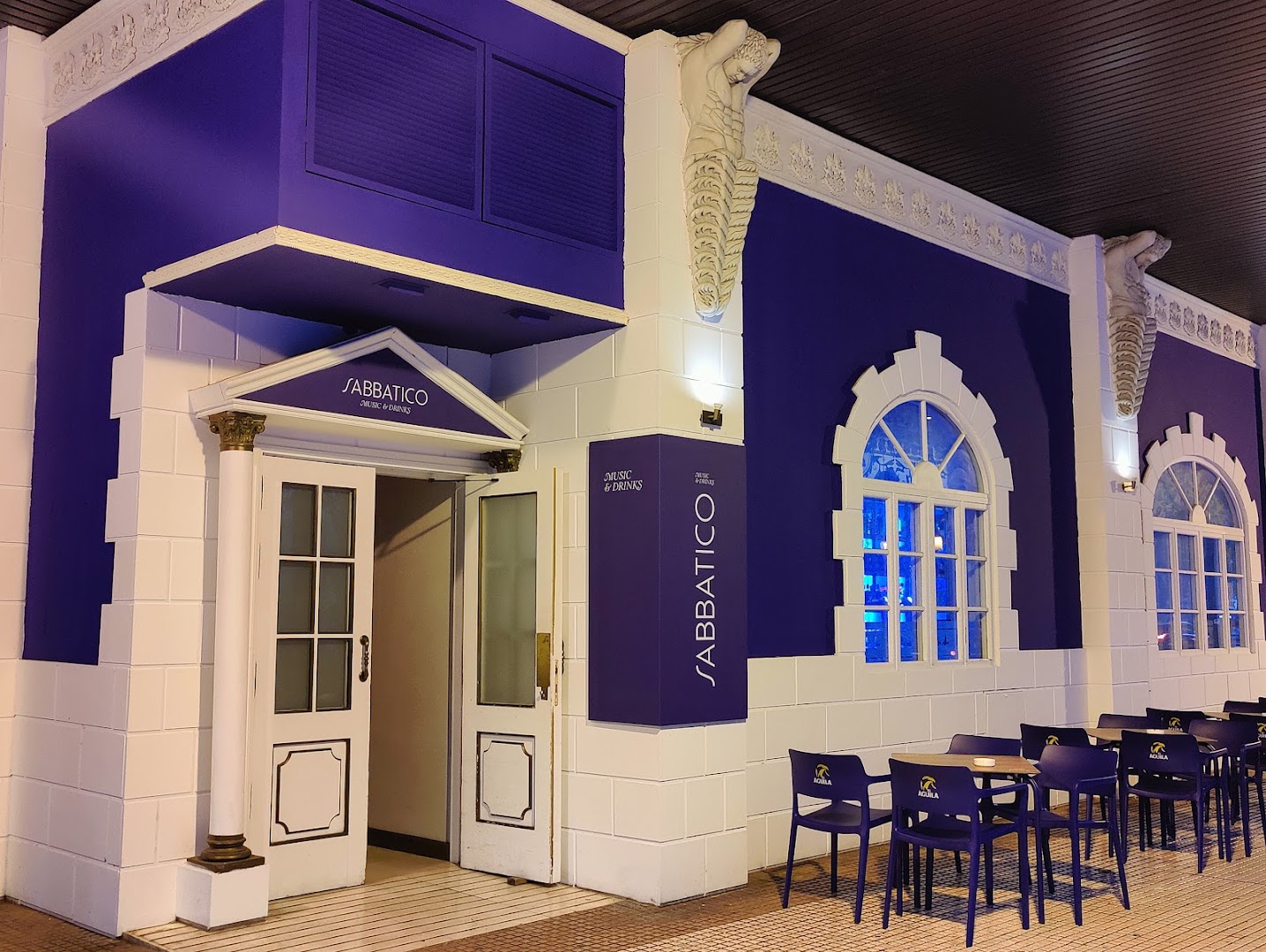 Sabbatico: clear, professional exterior venue shot