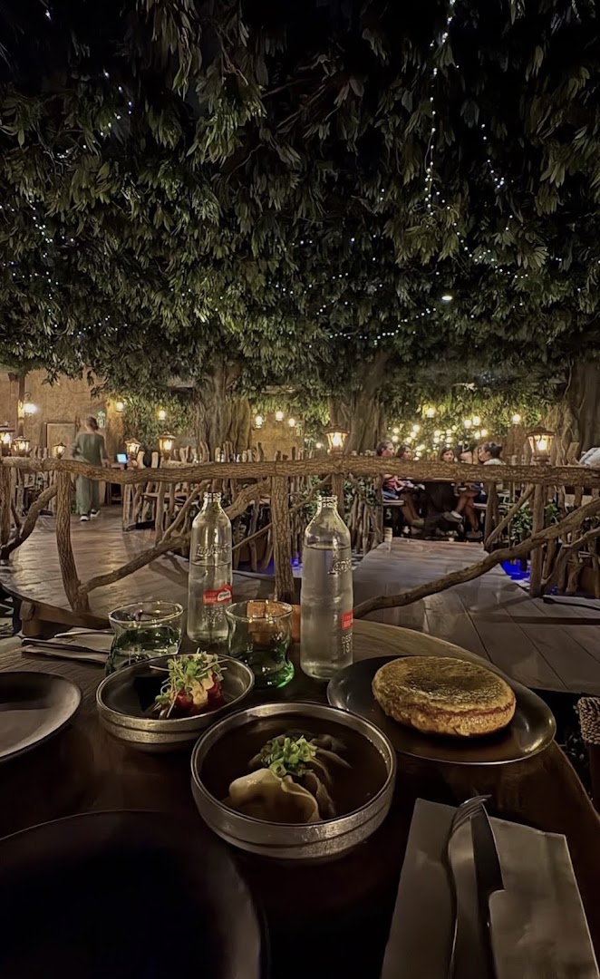 Voltereta Nueva Zelanda: atmospheric shot of restaurant interior