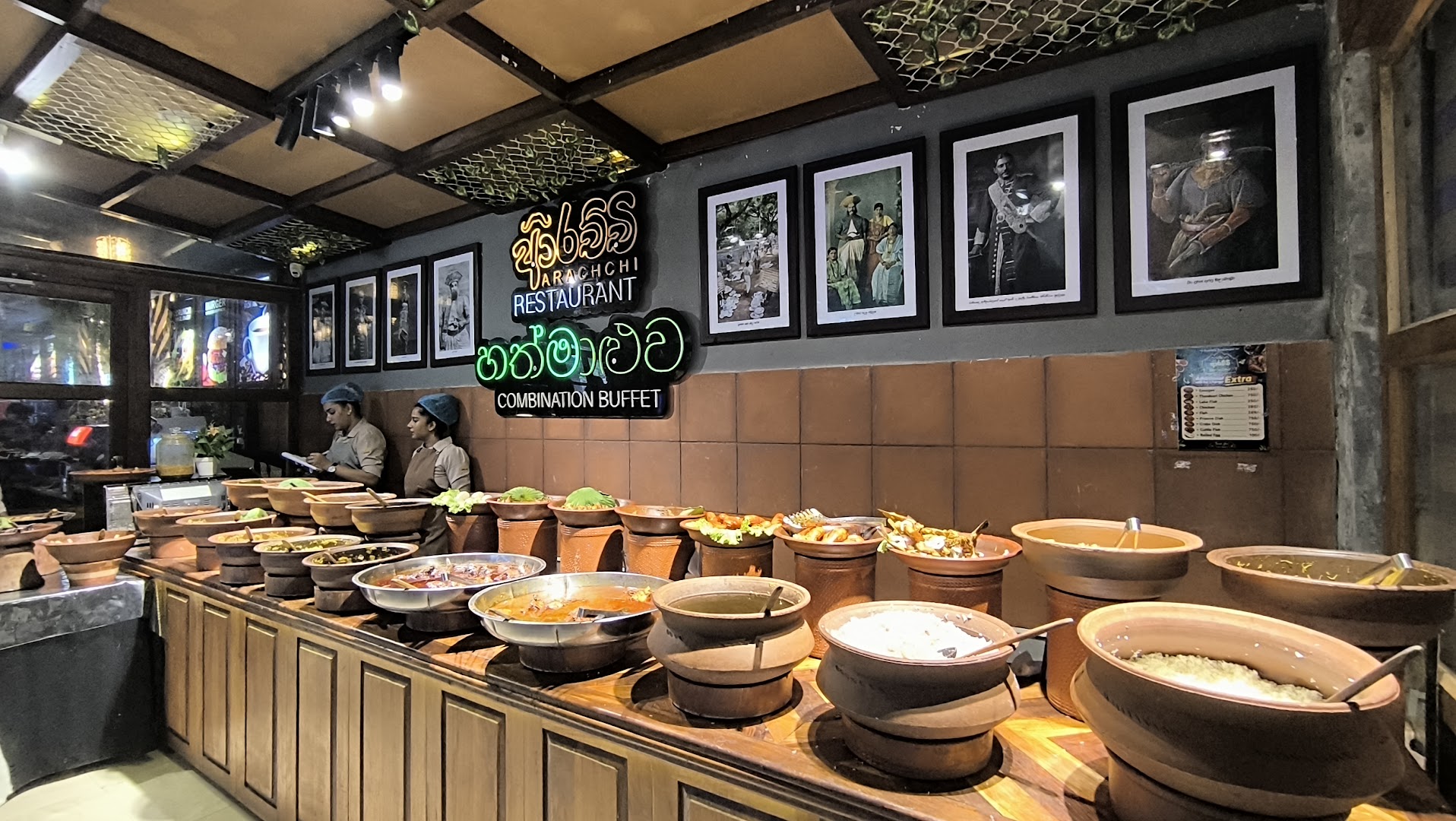 Arachchi Restaurant: clear, professional shot of buffet