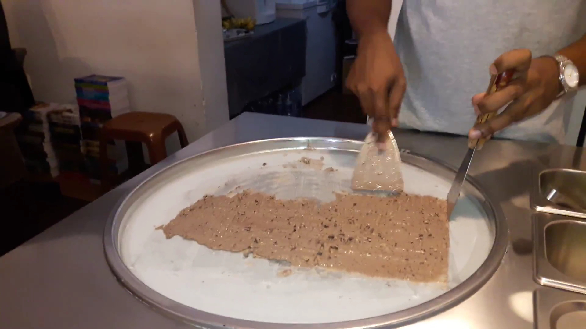 Banana Cafe: food preparation process