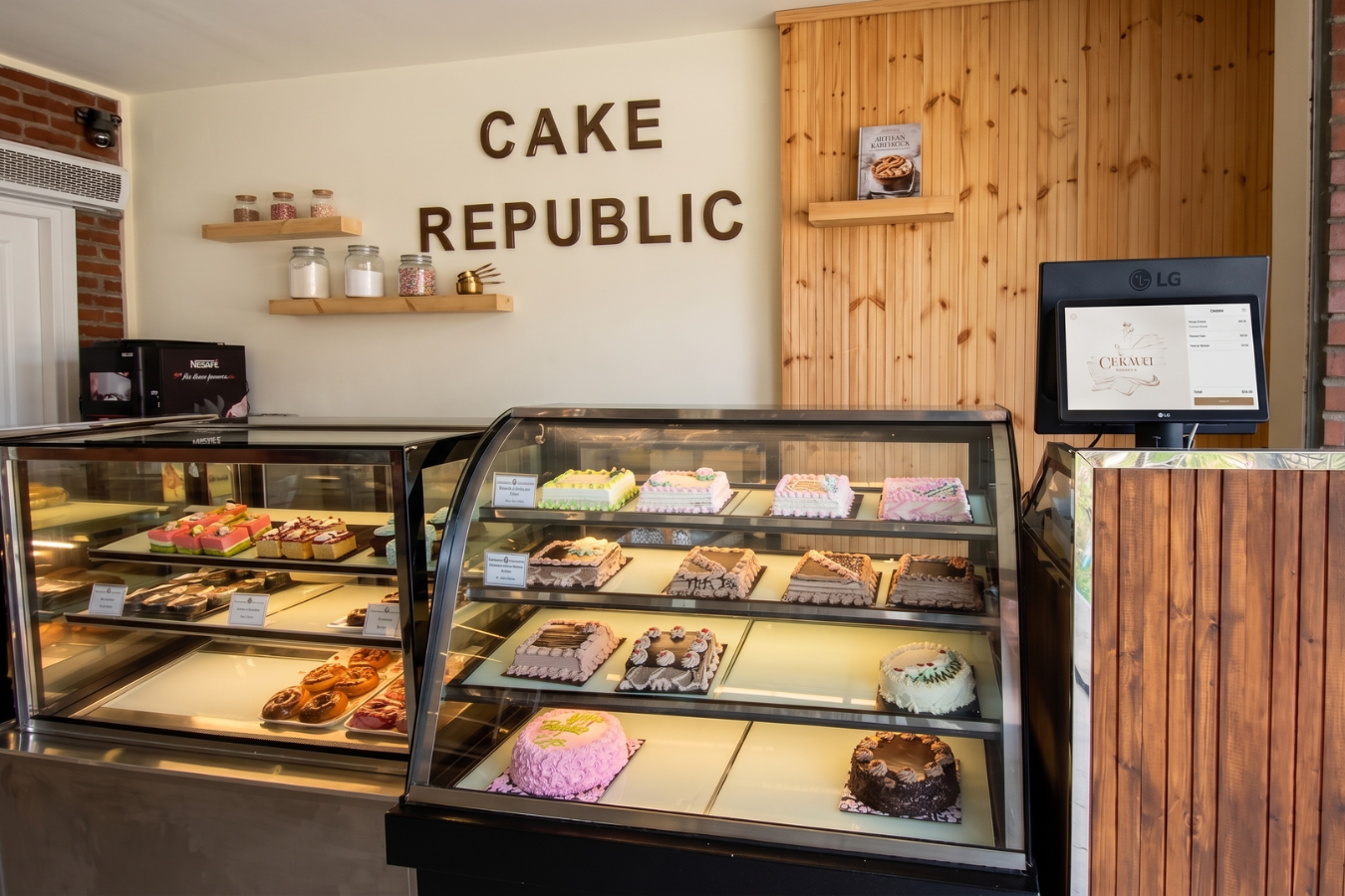 Cake Republic: clear, professional shop interior photo