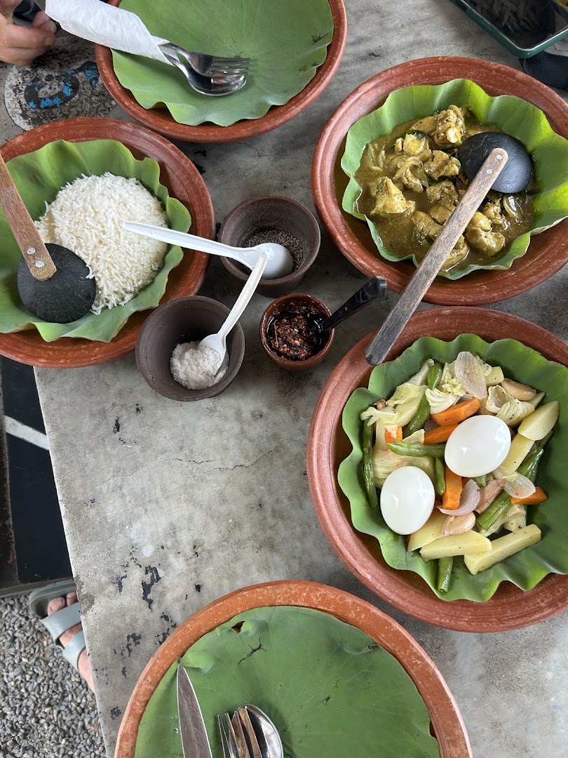 Stargate Restaurant: appetizing photo of served food