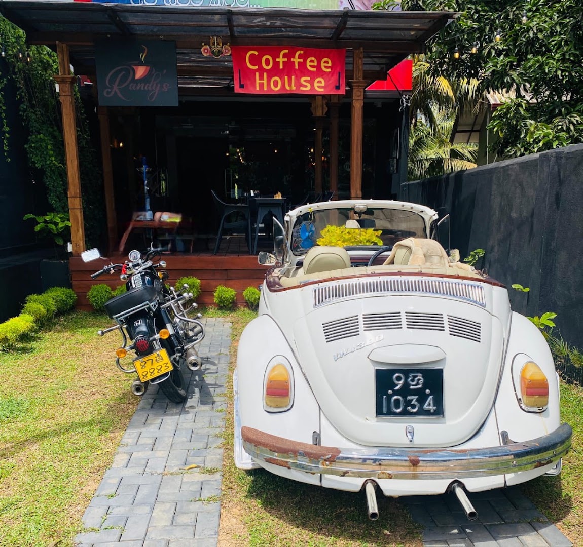 Randy's Coffee House: attractive exterior and venue atmosphere