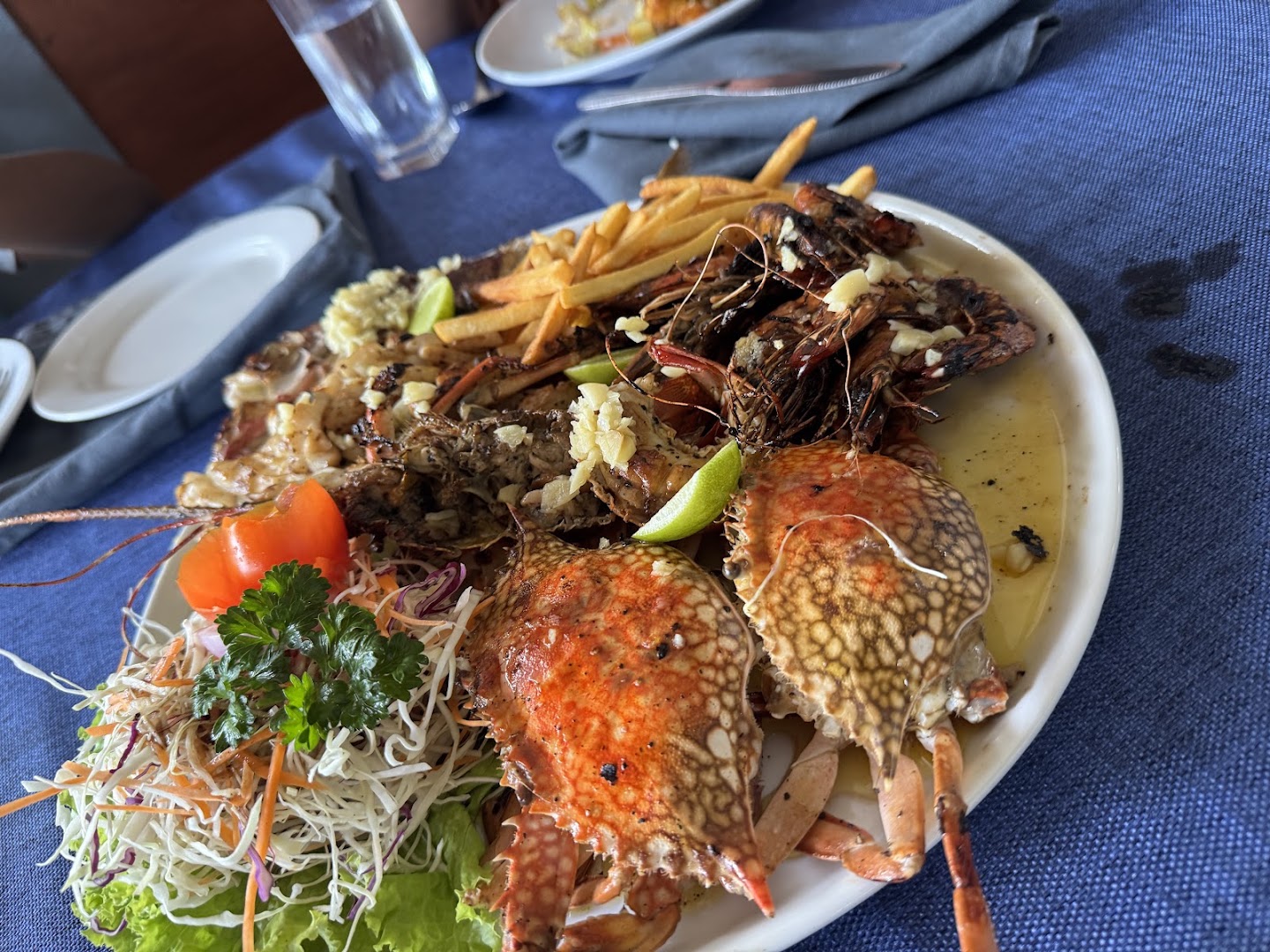 The Wave Beach Restaurant: appetizing, high-quality food photography