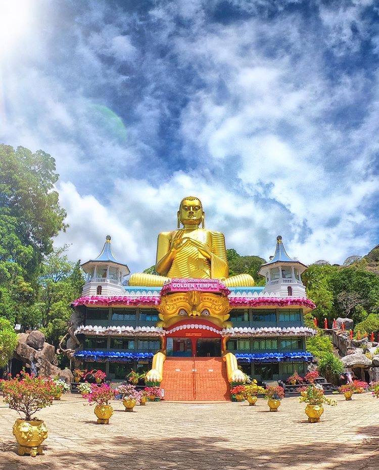 Dambulla Cave Temple (Golden Temple): high quality, clear, representative photo