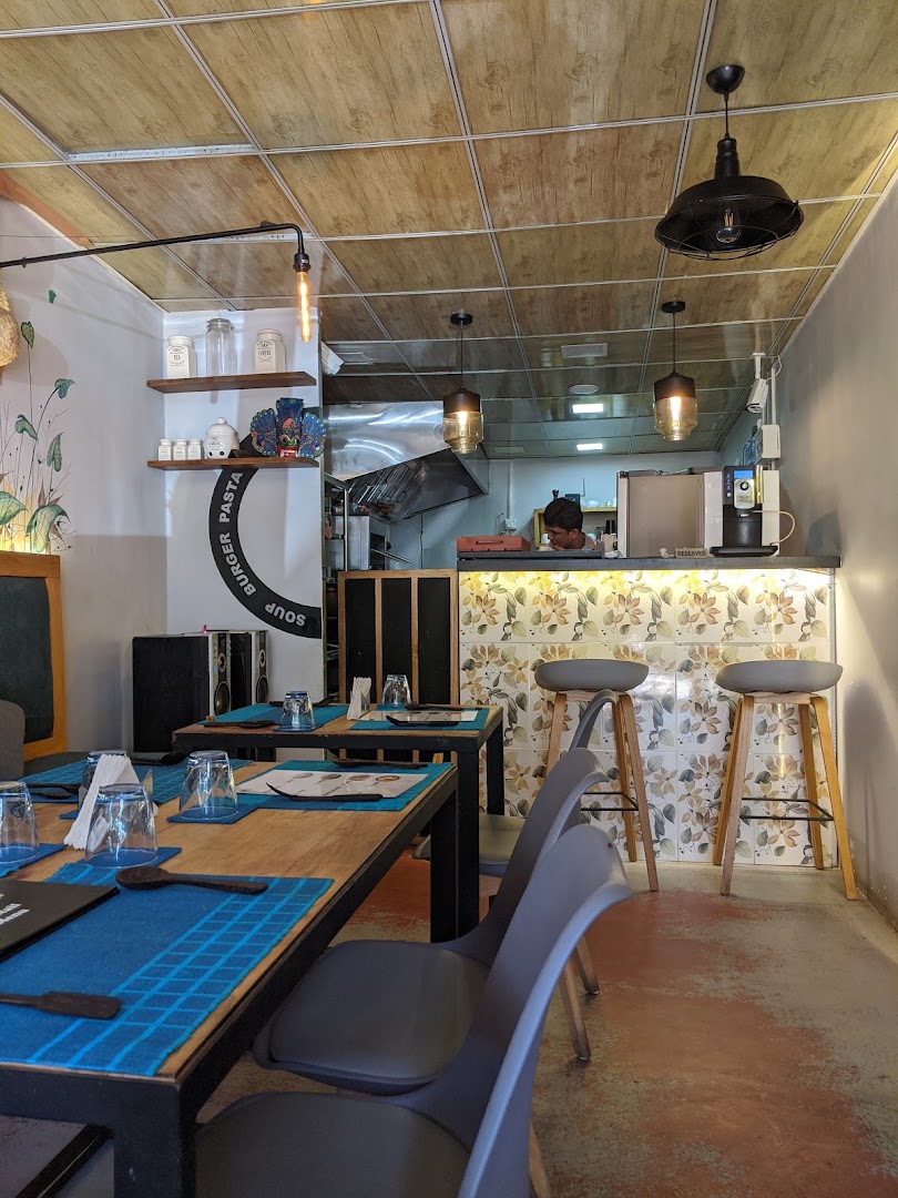 Man-J Restaurant & Bar: clear interior shot of venue
