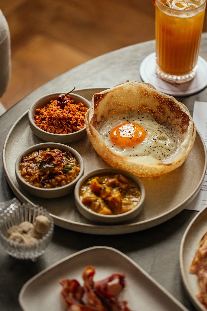 Charlie's Bar & Bistro: high quality, appetizing food photography