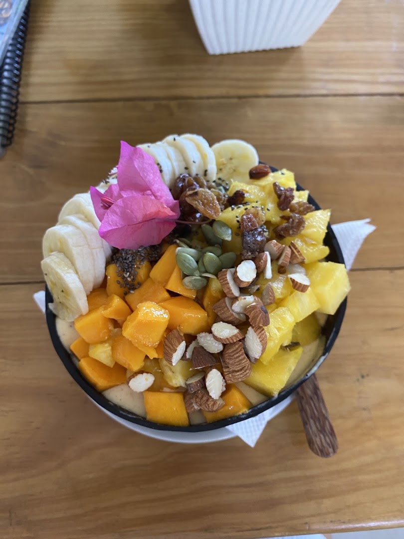 Espresso Bloom: appetizing, high-quality food photo