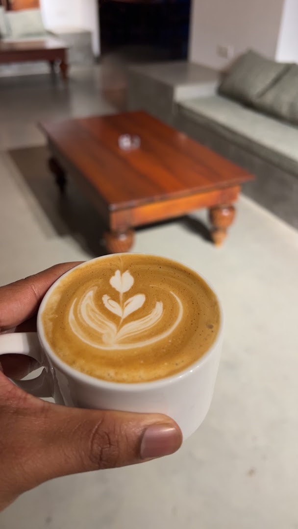 Lumina Beach Restaurant & Bar: high quality coffee presentation