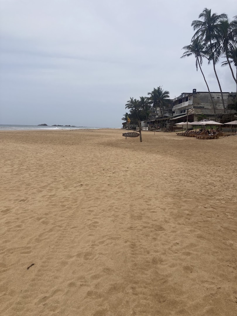 Lumina Beach Restaurant & Bar: restaurant location and atmosphere